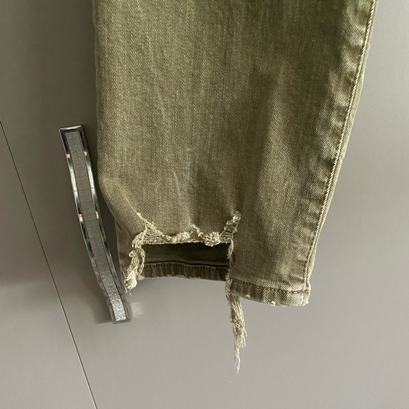 Frame Denim Le High Washed Moss Rips Distressed Straight Cropped Leg Jeans - Picture 6 of 11